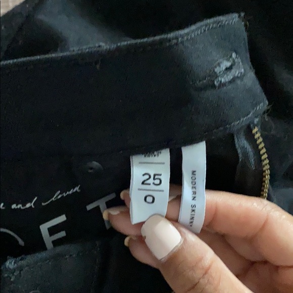 Loft Jeans - Picture 3 of 3